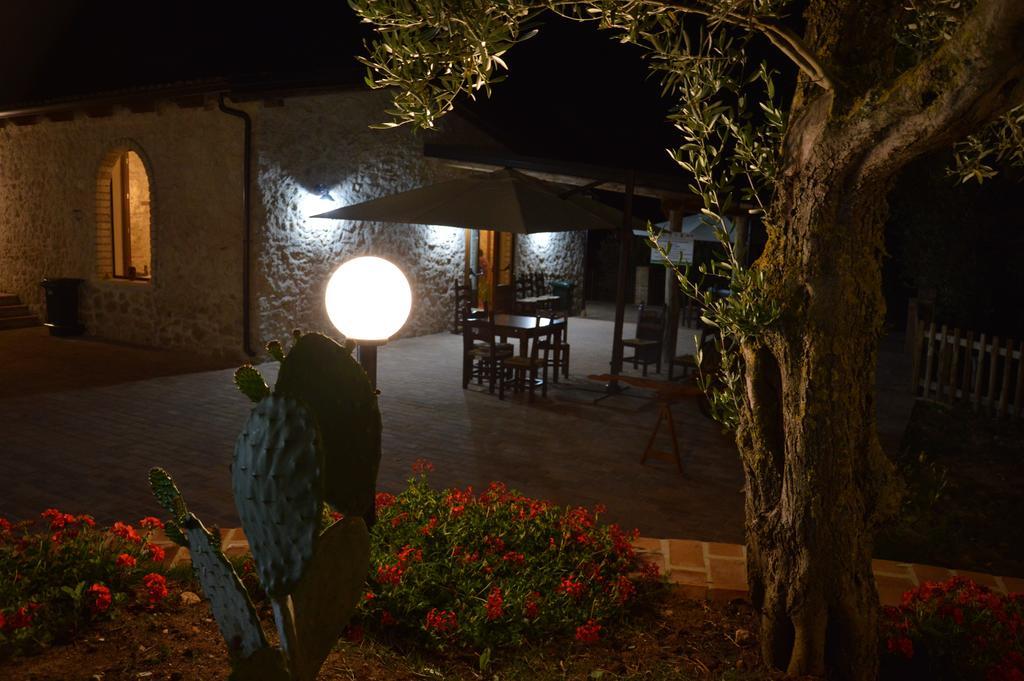 Azienda Agrituristica Carida Zaccanopoli Exterior photo